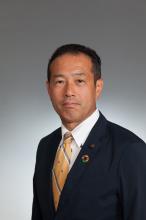 山中 基充