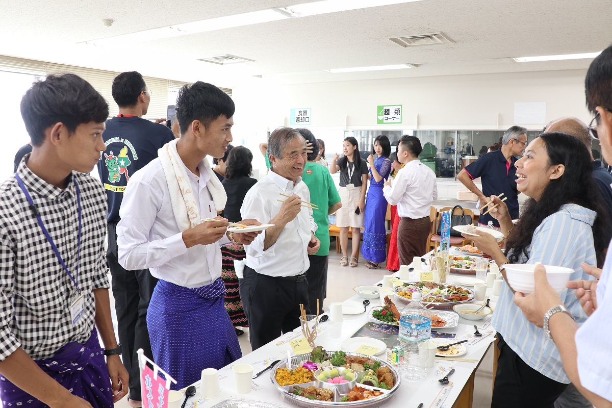 昼食交流会2