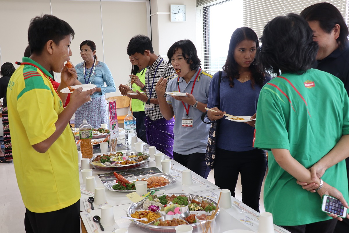 昼食交流会4