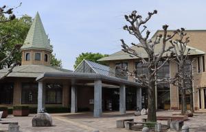 中央図書館